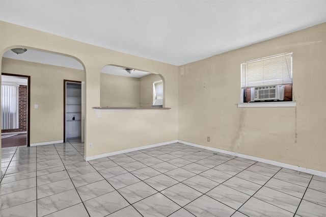 189 Morgans Way, Palm Springs, FL 33461