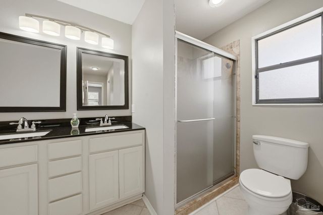 2569 Cypress Point Cir, Navarre, FL 32566