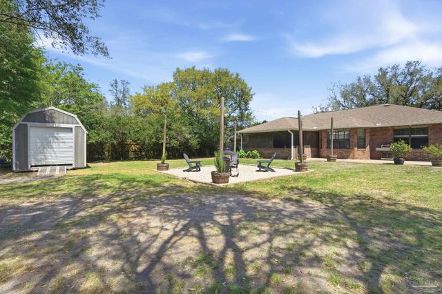 2569 Cypress Point Cir, Navarre, FL 32566