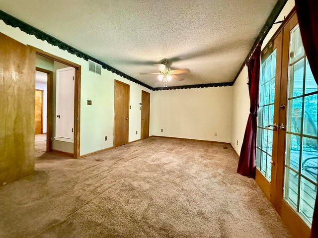 10 WHITE OAK DR, Moscow, TN 38057