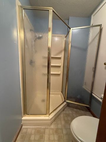 10 WHITE OAK DR, Moscow, TN 38057