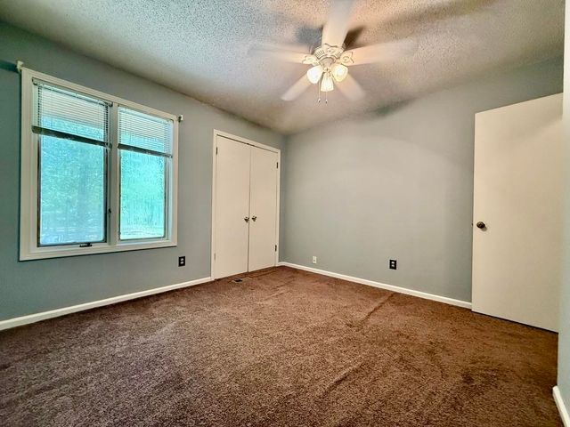 10 WHITE OAK DR, Moscow, TN 38057