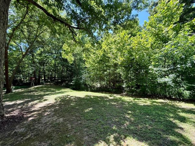 10 WHITE OAK DR, Moscow, TN 38057