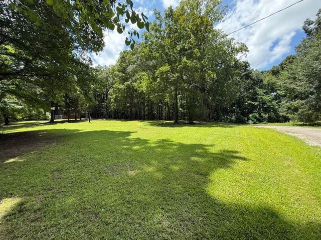 10 WHITE OAK DR, Moscow, TN 38057