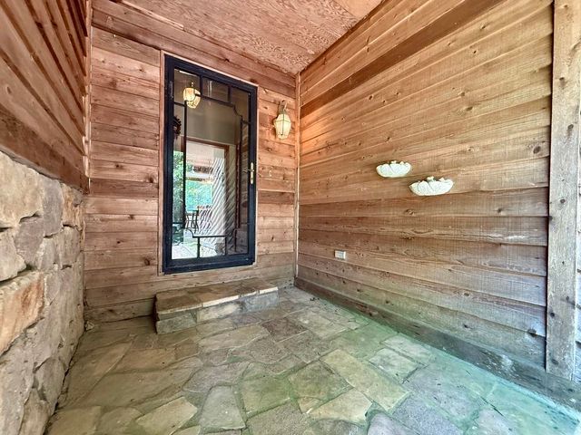 10 WHITE OAK DR, Moscow, TN 38057