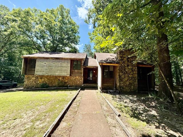 10 WHITE OAK DR, Moscow, TN 38057