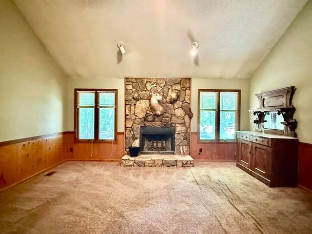 10 WHITE OAK DR, Moscow, TN 38057