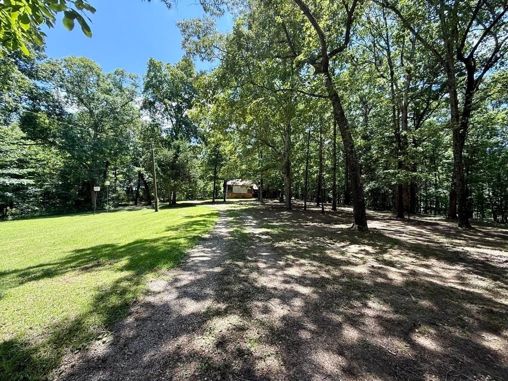 10 WHITE OAK DR, Moscow, TN 38057