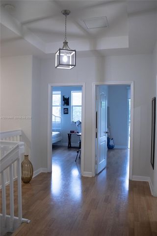 14909 SW 8th Ter, Miami, FL 33194
