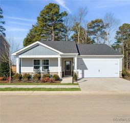 8529 Wilson Creek Ln, Glen Allen, VA 23060