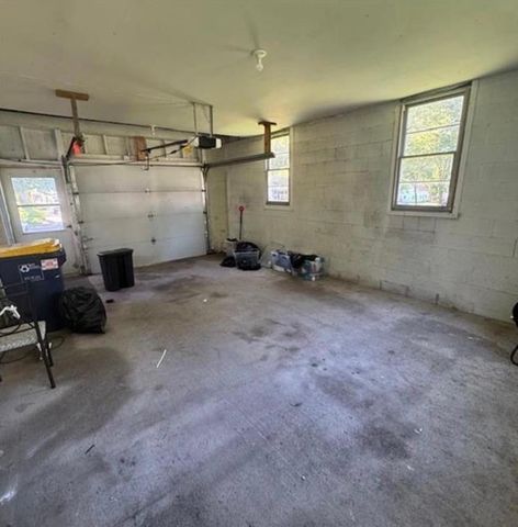 915 3rd Avenue NW, Faribault, MN 55021