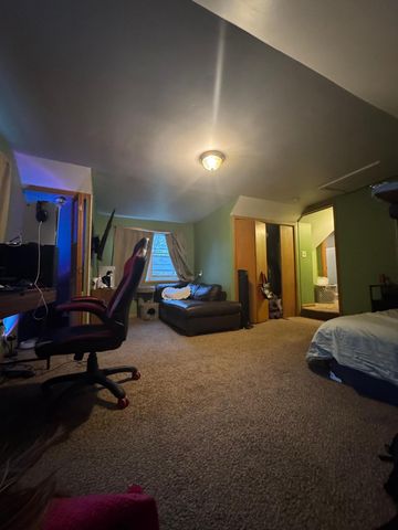 915 3rd Avenue NW, Faribault, MN 55021