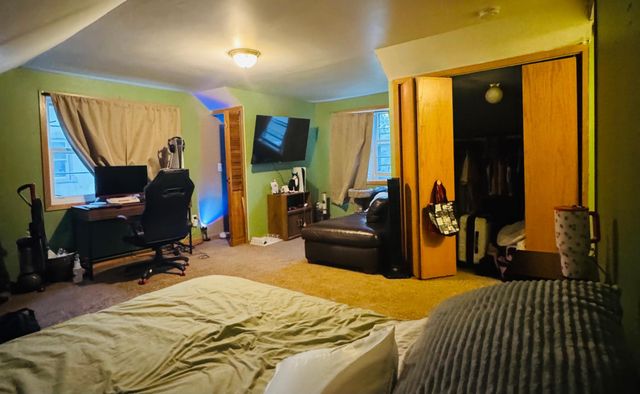 915 3rd Avenue NW, Faribault, MN 55021