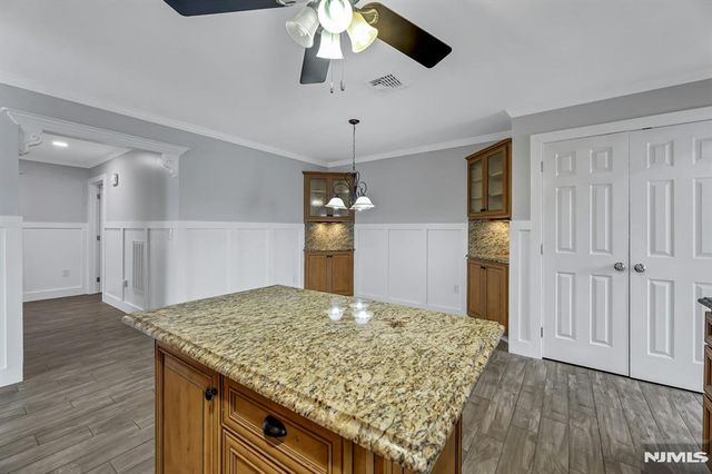 488 Fairlawn Parkway, Saddle Brook, NJ 07663