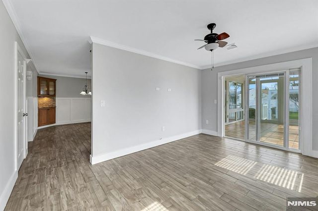 488 Fairlawn Parkway, Saddle Brook, NJ 07663