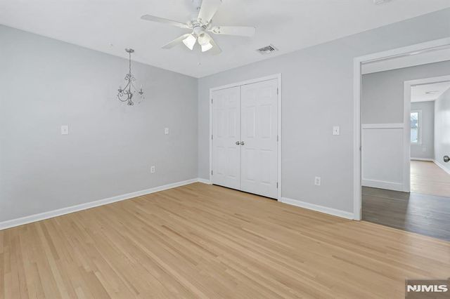 488 Fairlawn Parkway, Saddle Brook, NJ 07663