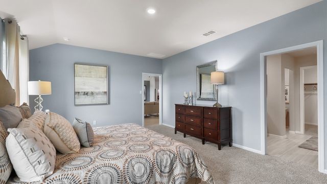 4241 TRICKLING CREEK Lane, Fort Worth, TX 76036