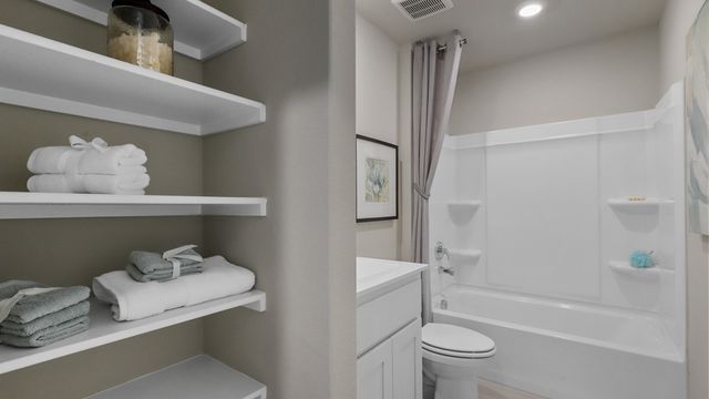 4241 TRICKLING CREEK Lane, Fort Worth, TX 76036