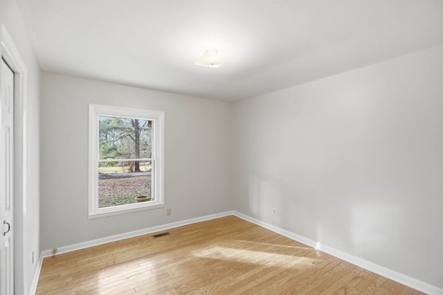 310 Cardinal Dr, White House, TN 37188