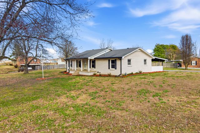310 Cardinal Dr, White House, TN 37188