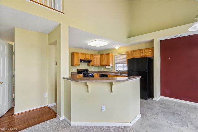 385 Deep Creek Circle, Northfield Center, OH 44067