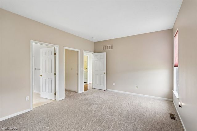 385 Deep Creek Circle, Northfield Center, OH 44067