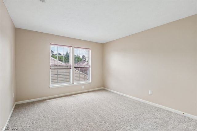 385 Deep Creek Circle, Northfield Center, OH 44067