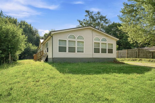 582 Leenhouts Street, Kalamazoo, MI 49048