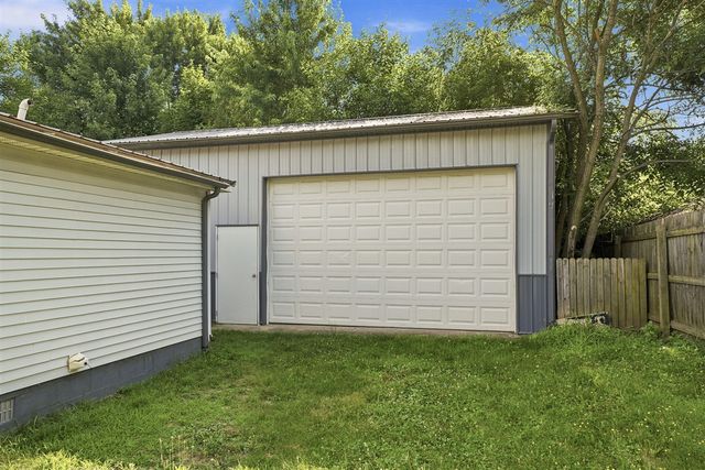 582 Leenhouts Street, Kalamazoo, MI 49048