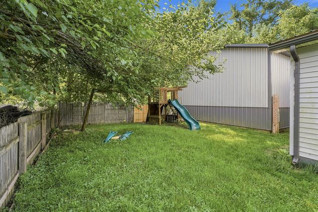 582 Leenhouts Street, Kalamazoo, MI 49048