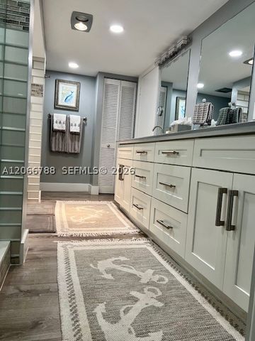 108 Lakeshore Dr 338, North Palm Beach, FL 33408