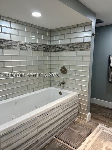 108 Lakeshore Dr 338, North Palm Beach, FL 33408