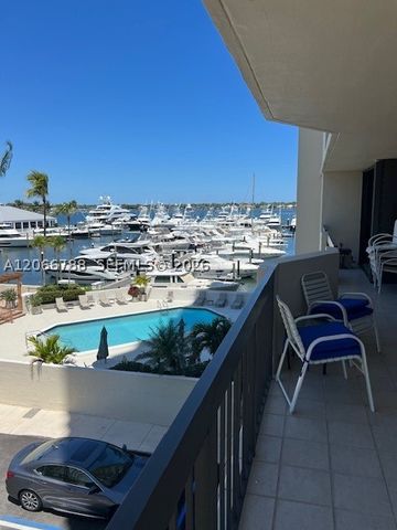 108 Lakeshore Dr 338, North Palm Beach, FL 33408