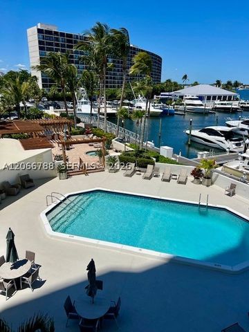 108 Lakeshore Dr 338, North Palm Beach, FL 33408