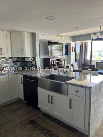 108 Lakeshore Dr 338, North Palm Beach, FL 33408