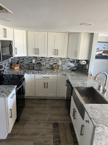 108 Lakeshore Dr 338, North Palm Beach, FL 33408