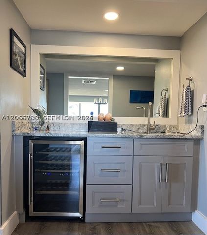 108 Lakeshore Dr 338, North Palm Beach, FL 33408