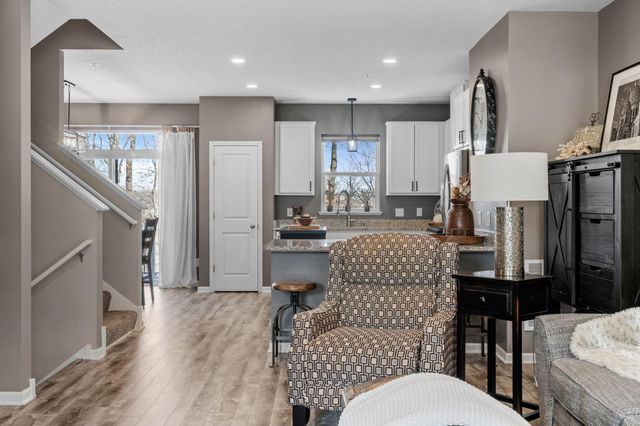 17658 96th Place N, Maple Grove, MN 55311