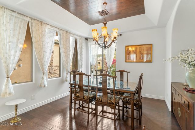 9869 E DAVENPORT Drive, Scottsdale, AZ 85260