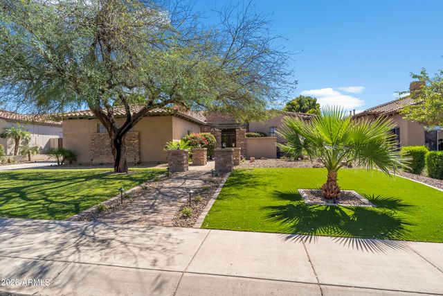 9869 E DAVENPORT Drive, Scottsdale, AZ 85260