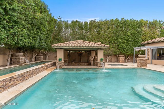 9869 E DAVENPORT Drive, Scottsdale, AZ 85260