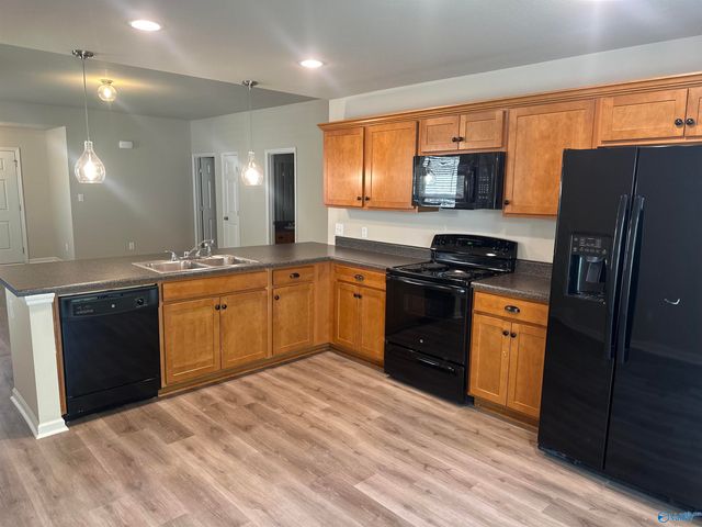 224 Sedgewick Drive, Owens Cross Roads, AL 35763