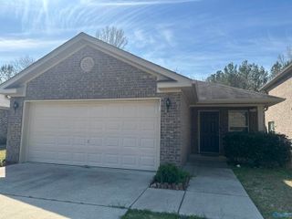 224 Sedgewick Drive, Owens Cross Roads, AL 35763