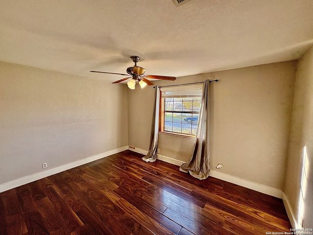 5910 Wales, San Antonio, TX 78223