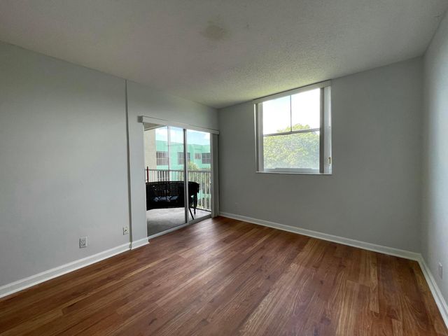 5910 Morningstar Circle 403, Delray Beach, FL 33484