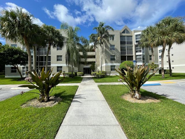 5910 Morningstar Circle 403, Delray Beach, FL 33484