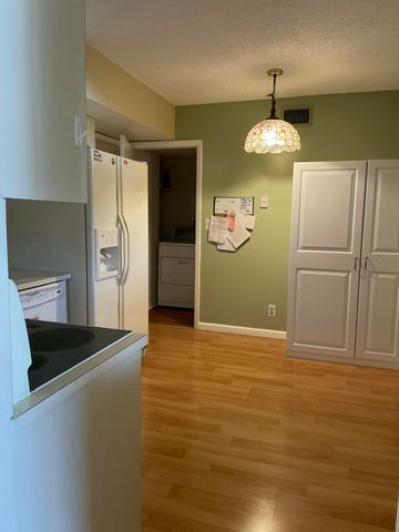 5910 Morningstar Circle 403, Delray Beach, FL 33484