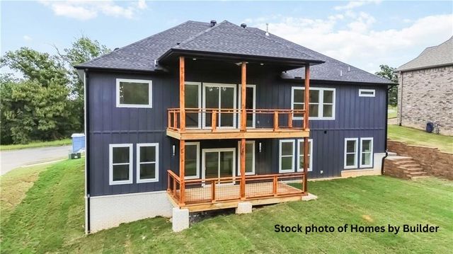 1903 NE Chaucer Street, Bentonville, AR 72712