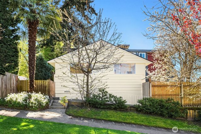 1403 W Dravus Street, Seattle, WA 98119