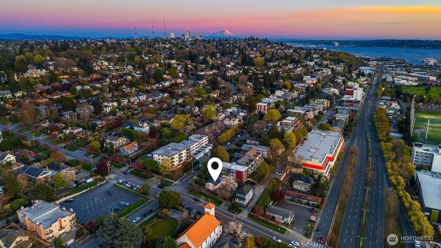 1403 W Dravus Street, Seattle, WA 98119